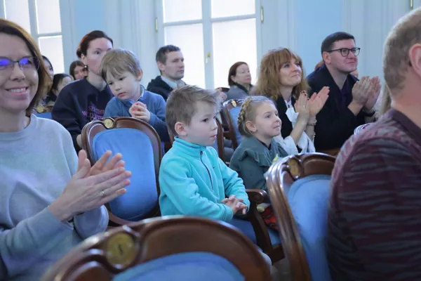 «Снежная королева» по сказке Г.Х. Андерсена на музыку Я. Сибелиуса, А. Шнитке, А. Пярта, П. Уорлока, Т. Такемицу в Рахманиновском зале