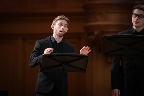 Художественный руководитель Вокального ансамбля «Renaissance Voices» Максим Соловьёв