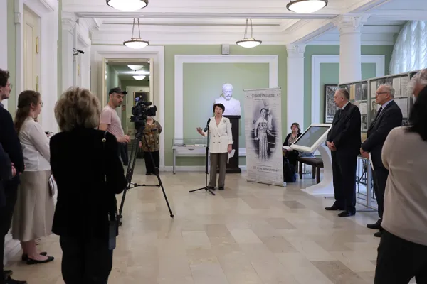 В фойе I учебного корпуса состоялось открытие выставки к 100-летию Т. П. Николаевой. Рассказывает заведующая Архивом консерватории Раиса Николаевна Трушкова