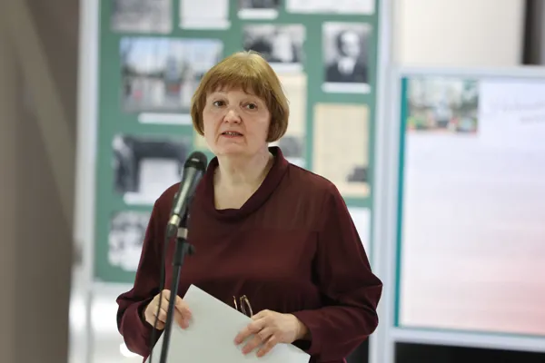 Выступает директор Научной музыкальной библиотеки имени С. И. Танеева Ирина Здиславовна Торилова
