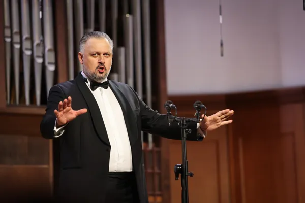 Алексей Тихомиров, бас