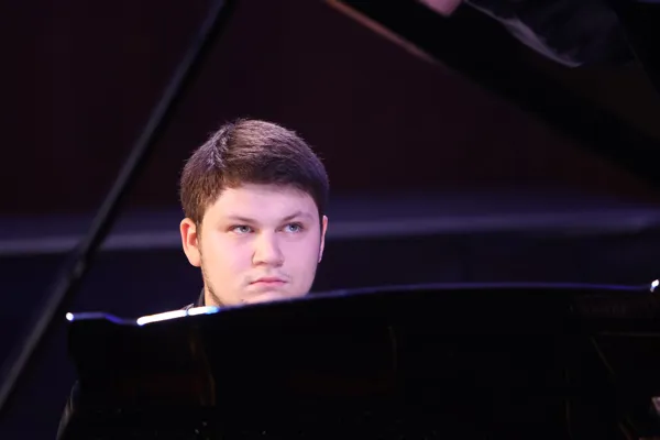 Сергей Давыдченко, фортепиано