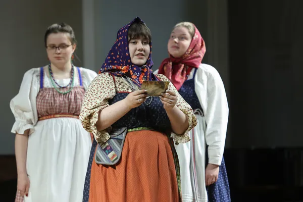 Фольклорный ансамбль Санкт-Петербургской консерватории имени Н.А. Римского-Корсакова. Художественный руководитель – Галина Лобкова