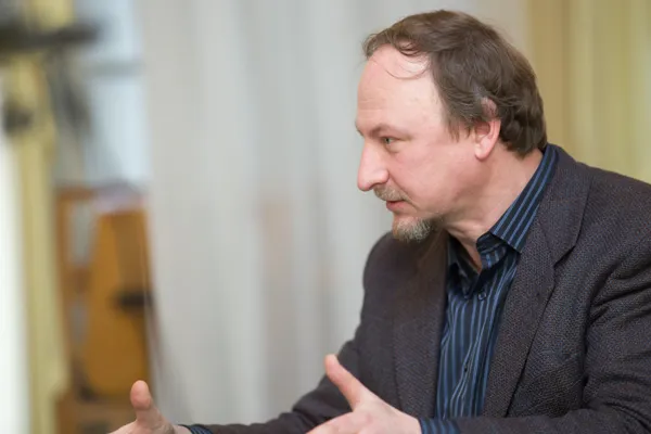 Доктор философских наук, заведующий кафедрой гуманитарных наук, профессор Московской государственной консерватории имени П. И. Чайковского, профессор кафедры истории отечественной философии Российского государственного гуманитарного университета Олег Викторович Марченко выступает с докладом «Тема Ренессанса в размышлениях русских философов XX века: некоторые замечания».