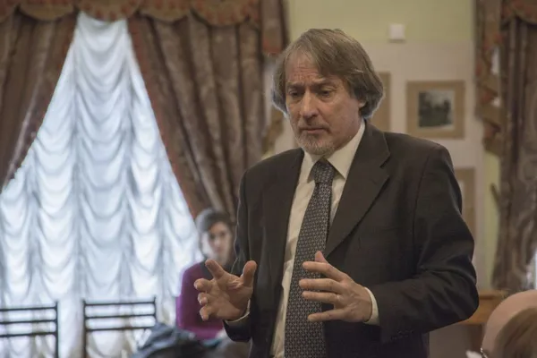 Андрей Борисович Шишкин, директор Исследовательского центра Вяч. Иванова в Риме, профессор университета Салерно, Италия