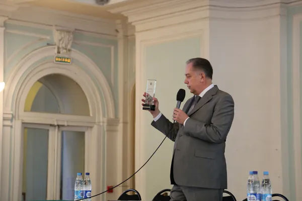Преамбула конференции - слово ректора Московской консерватории, профессора Александра Сергеевича Соколова.