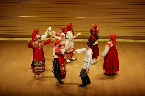 Концерт фестиваля "Вселенная звука". Токио, апрель 2012. На сцене: Н.Н. Гилярова, Е.В. Битерякова, М.С. Альтшулер, М. Вавилова, Е.Г. Богина, В.В. Иванов, Н. Новоселова, О.В. Иванова