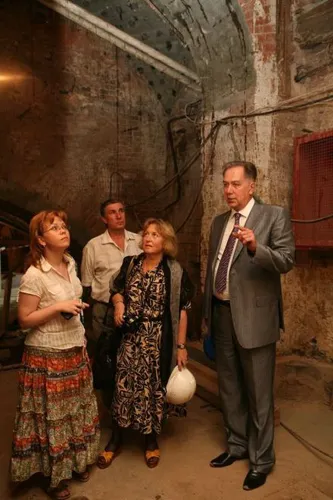 В "Воронцовских подвалах"