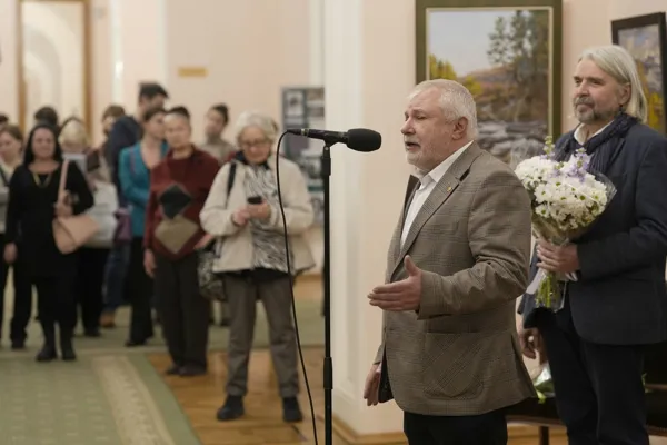 Персональная выставка Евгения Ромашко в фойе Большого зала консерватории