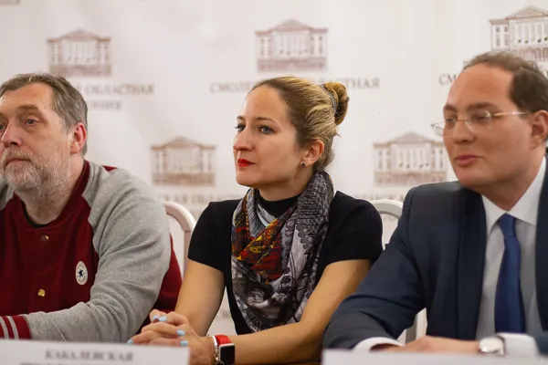 В центре: исполнительный директор форума «Партитура будущего», доцент Московской консерватории Ярослава Кабалевская