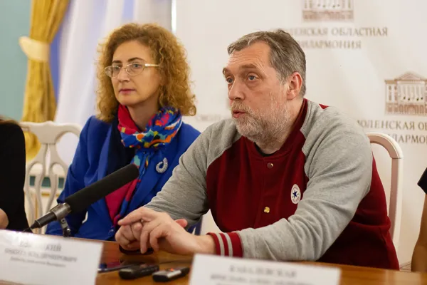 Выступает директор дома-музея Владимира Высоцкого, сын поэта Никита Высоцкий