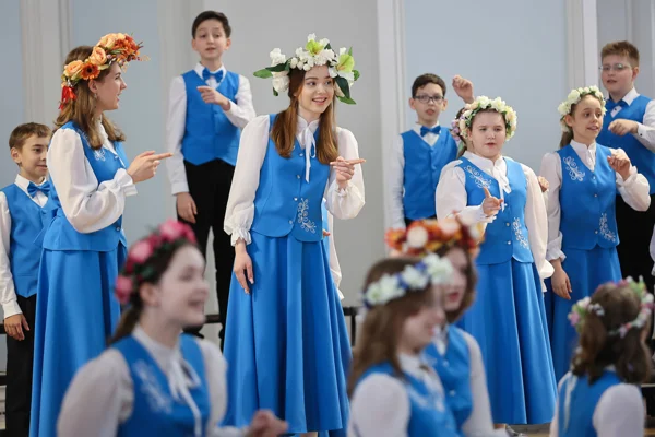 «Румяной зарёю...». ДМШ имени Э. Г. Гилельса