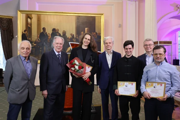 Special Prizes Presented to the Winners of the Second Rachmaninoff Competition